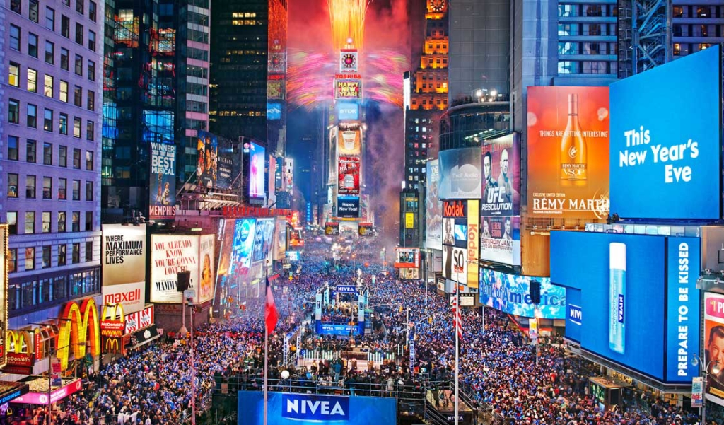 new-year-eve-fireworks-2014-new-york